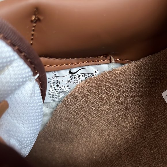 Nike Air Force 1 QS Natural, Underbrush and Acorn Sneakers - Picture 11 of 11